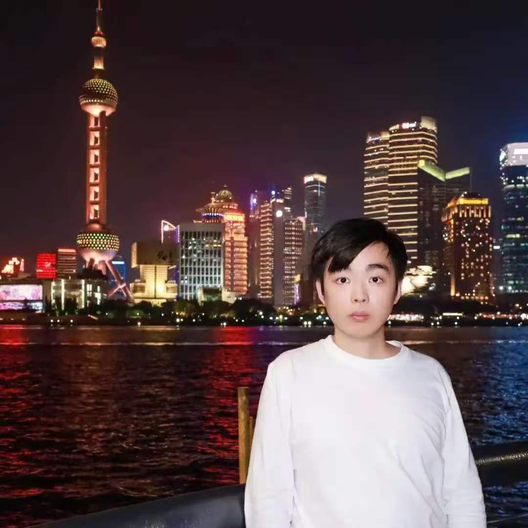 Zhongyuan Peng 
 彭中园